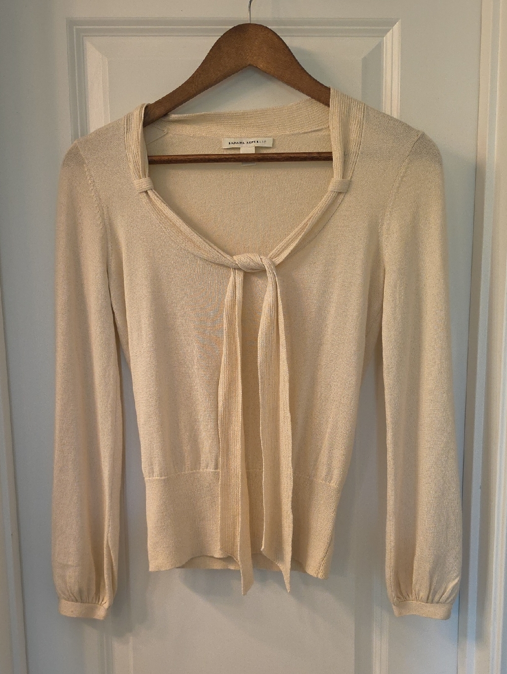 Banana Republic Cream Tie-Front Lightweight Sweater Silk-Rabbit Hair